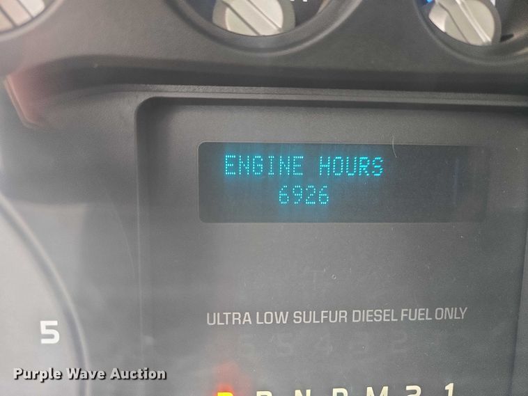 image for item EV5697 2015 Ford F550 utility / service truck