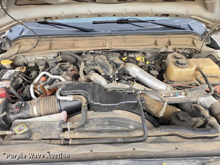 image for item EV5697 2015 Ford F550 utility / service truck