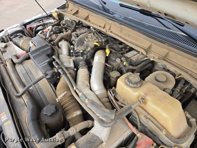 image for item EV5697 2015 Ford F550 utility / service truck