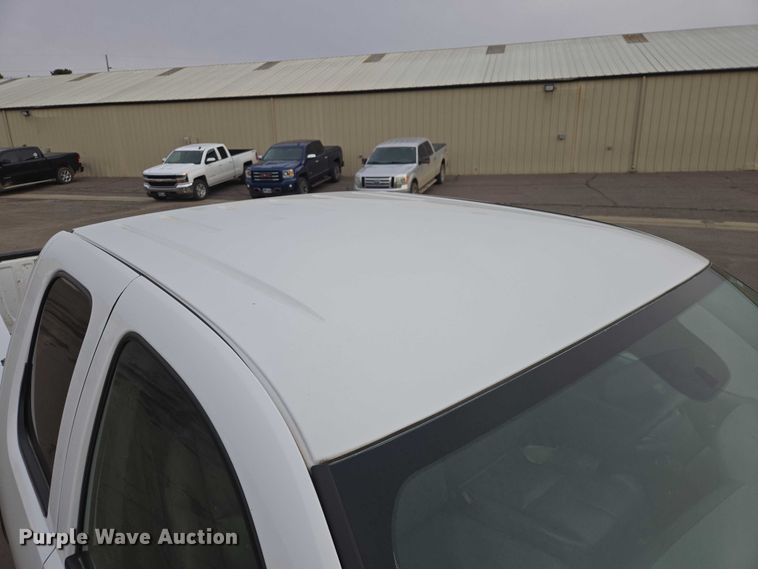 image for item EV5698 2011 Chevrolet Silverado 1500 Ext. Cab pickup truck