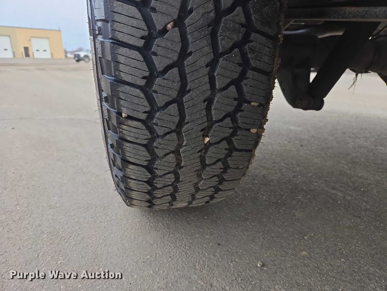 image for item EV5698 2011 Chevrolet Silverado 1500 Ext. Cab pickup truck