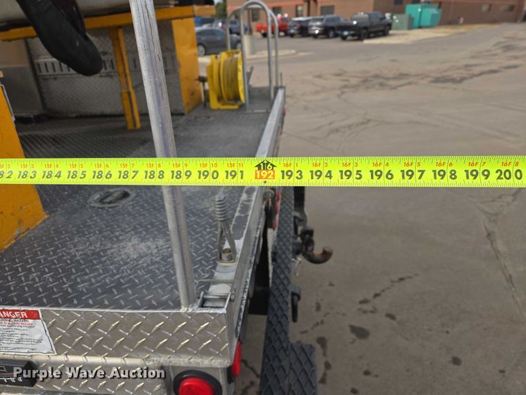 image for item EV5699 2012 International Durastar 4400 bucket truck