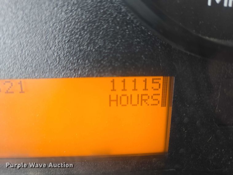 image for item EV5699 2012 International Durastar 4400 bucket truck