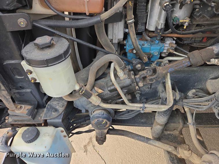 image for item EV5699 2012 International Durastar 4400 bucket truck