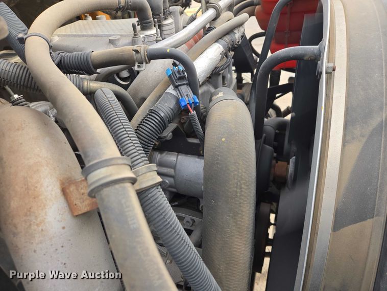 image for item EV5699 2012 International Durastar 4400 bucket truck