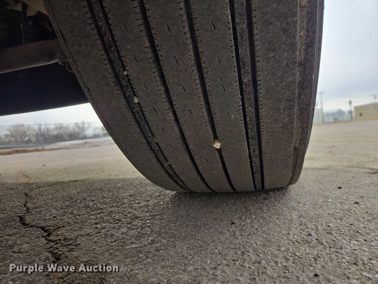 image for item EV5699 2012 International Durastar 4400 bucket truck