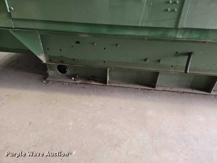 image for item EV5700 Sullair 900Q air compressor