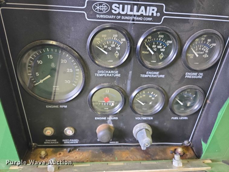 image for item EV5700 Sullair 900Q air compressor