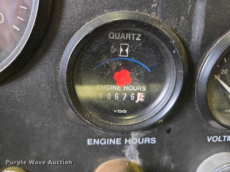 image for item EV5700 Sullair 900Q air compressor