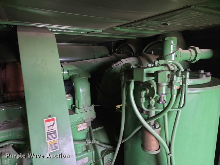 image for item EV5700 Sullair 900Q air compressor