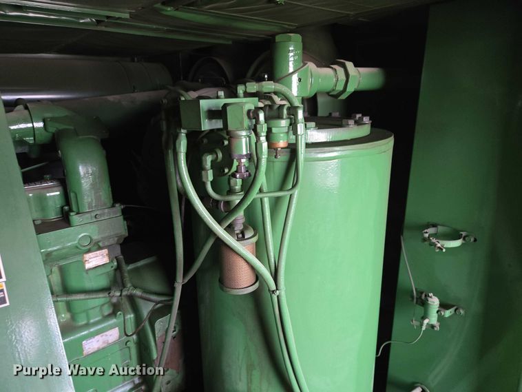 image for item EV5700 Sullair 900Q air compressor