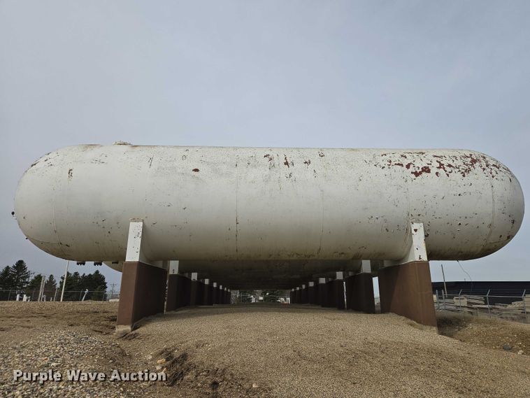 image for item EV5702 1973 Beaird propane tank