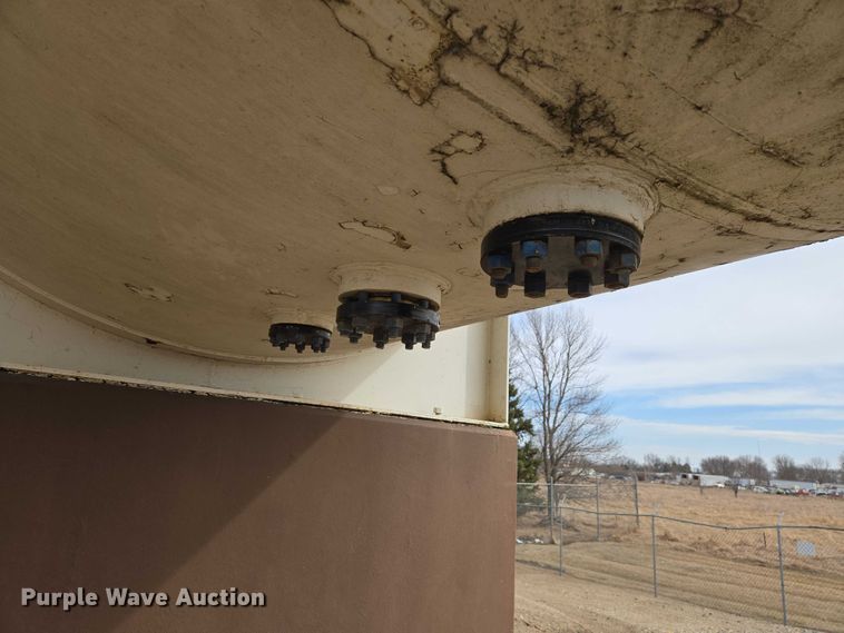 image for item EV5702 1973 Beaird propane tank