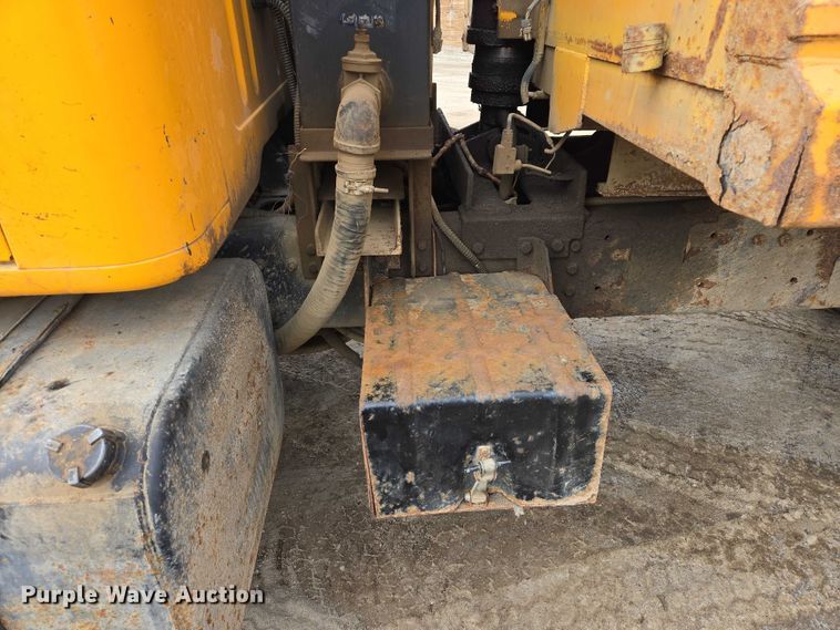 image for item EV5711 1998 International 2554 dump truck