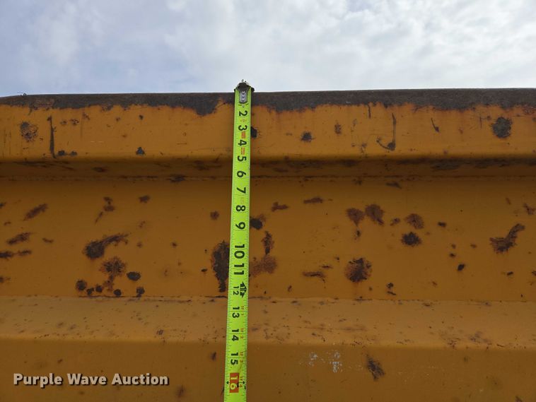 image for item EV5711 1998 International 2554 dump truck