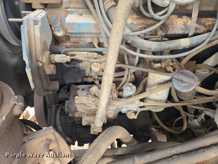 image for item EV5711 1998 International 2554 dump truck