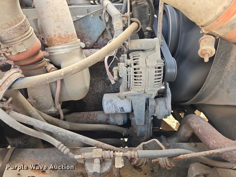 image for item EV5711 1998 International 2554 dump truck