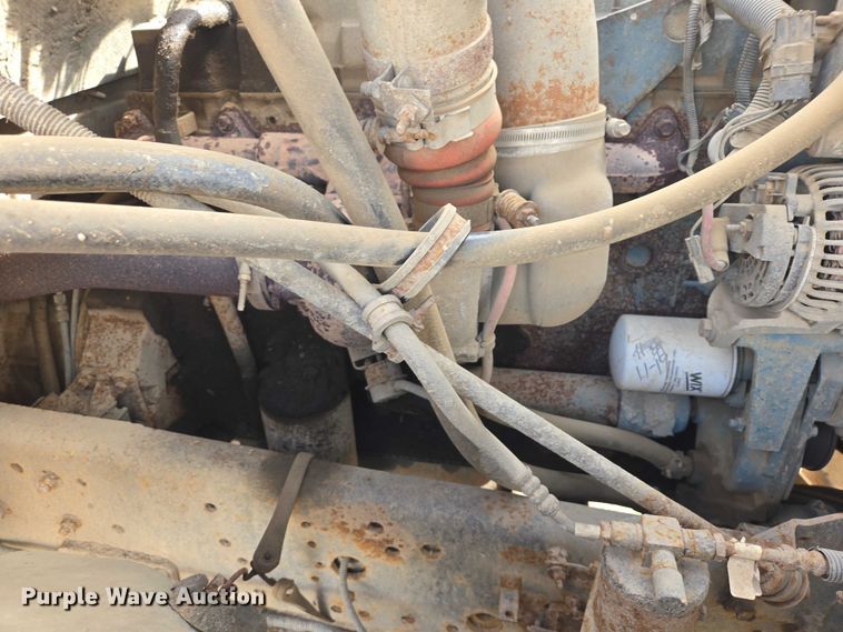 image for item EV5711 1998 International 2554 dump truck