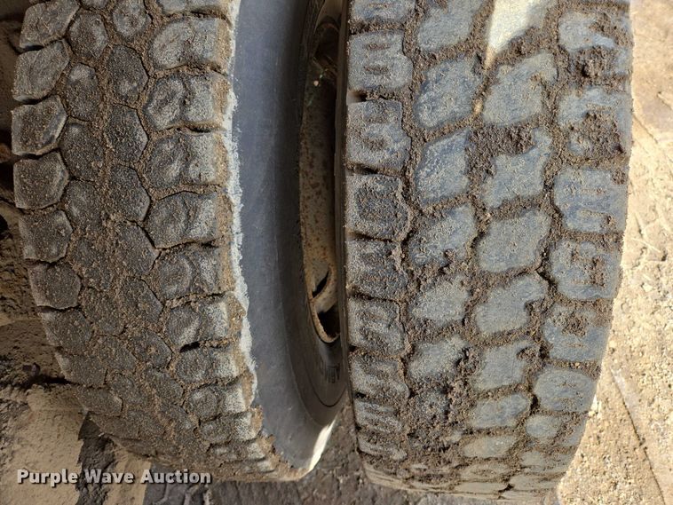 image for item EV5711 1998 International 2554 dump truck