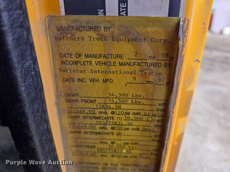 image for item EV5711 1998 International 2554 dump truck