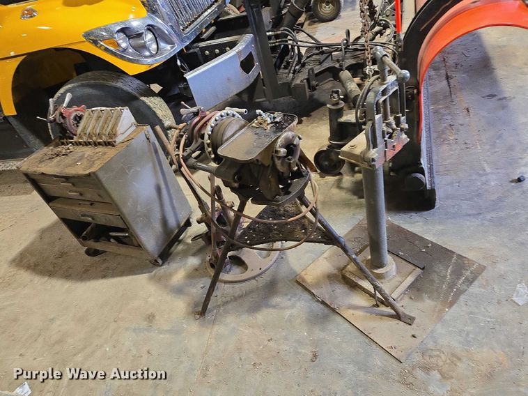 image for item EV5713 Rigid 300 pipe threader