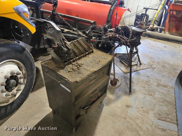 image for item EV5713 Rigid 300 pipe threader