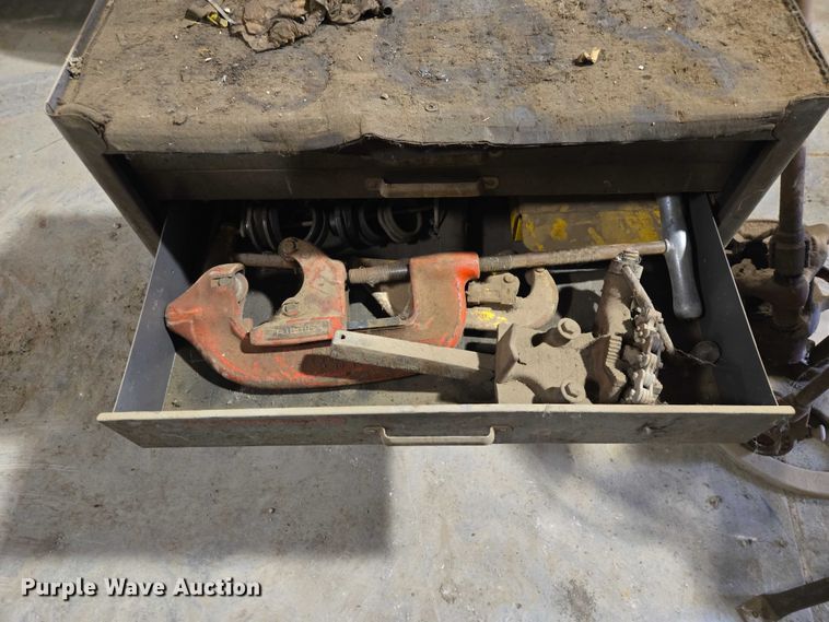 image for item EV5713 Rigid 300 pipe threader