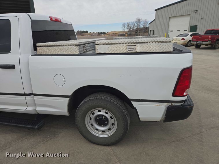 image for item EV5717 2012 Dodge Ram 1500 Ext. Cab pickup truck