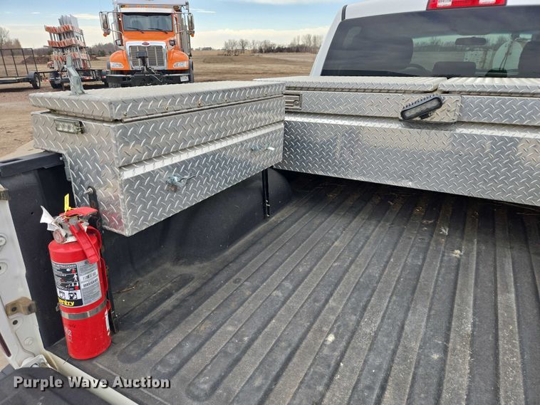image for item EV5717 2012 Dodge Ram 1500 Ext. Cab pickup truck