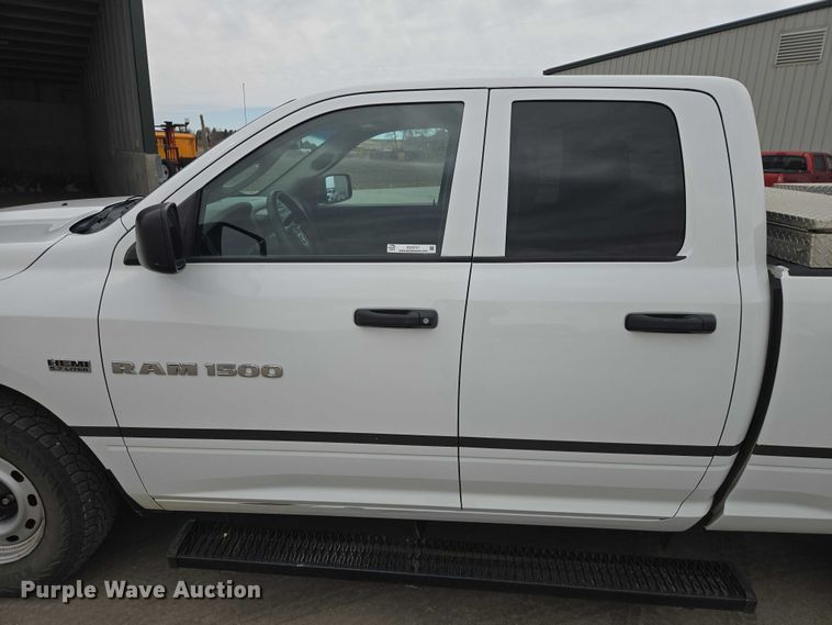 image for item EV5717 2012 Dodge Ram 1500 Ext. Cab pickup truck