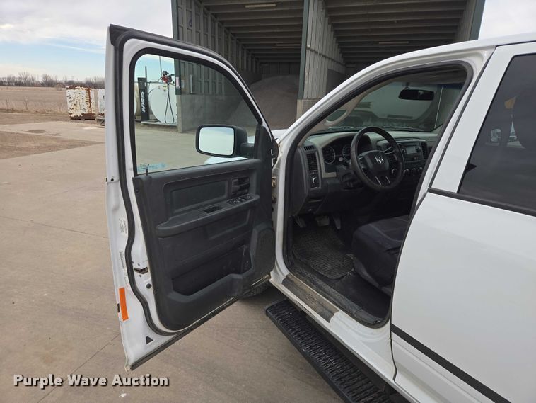 image for item EV5717 2012 Dodge Ram 1500 Ext. Cab pickup truck