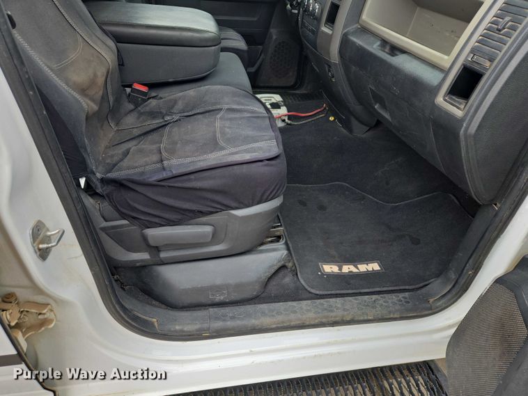 image for item EV5717 2012 Dodge Ram 1500 Ext. Cab pickup truck