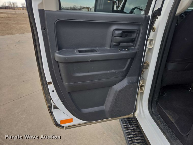 image for item EV5717 2012 Dodge Ram 1500 Ext. Cab pickup truck