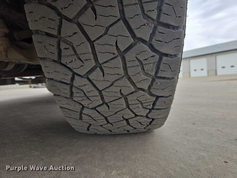 image for item EV5717 2012 Dodge Ram 1500 Ext. Cab pickup truck