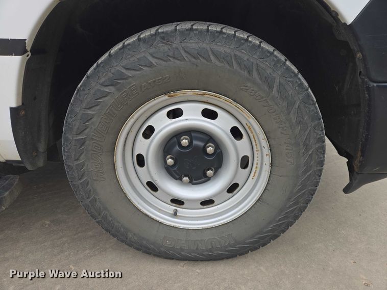 image for item EV5717 2012 Dodge Ram 1500 Ext. Cab pickup truck