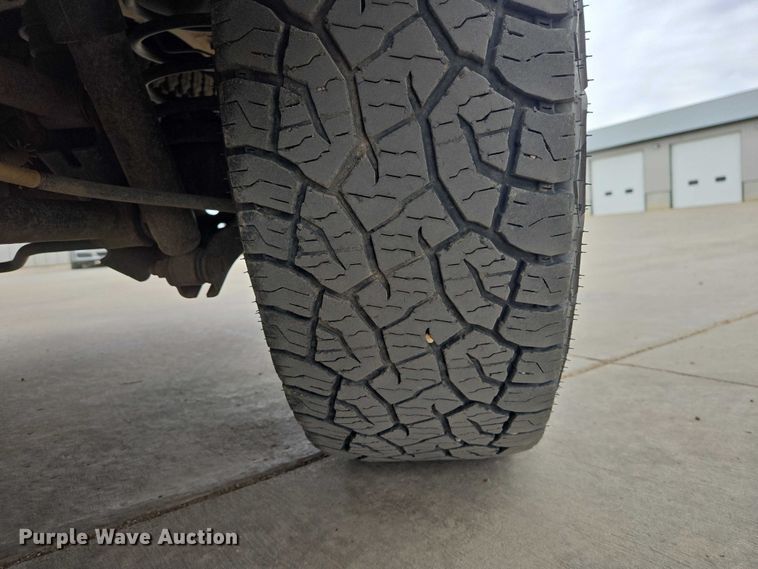 image for item EV5717 2012 Dodge Ram 1500 Ext. Cab pickup truck