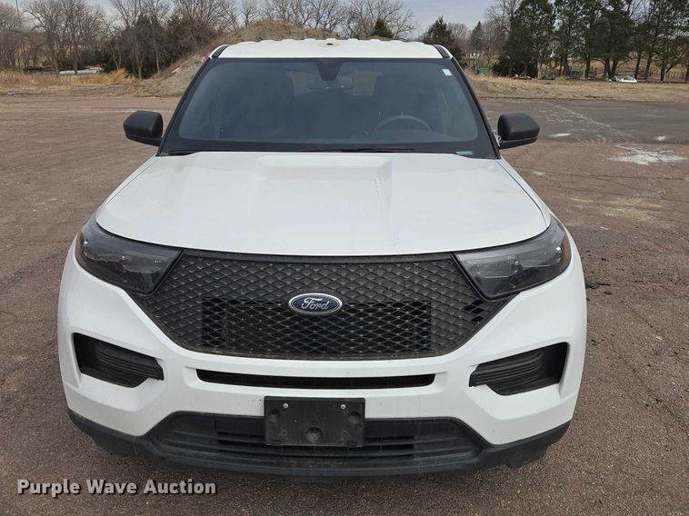 image for item EV5719 2023 Ford Explorer Police Interceptor SUV