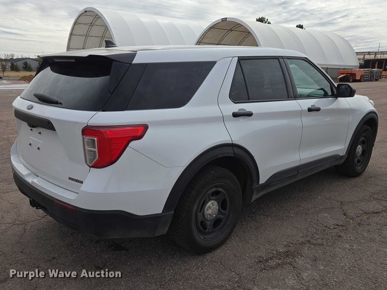 image for item EV5719 2023 Ford Explorer Police Interceptor SUV