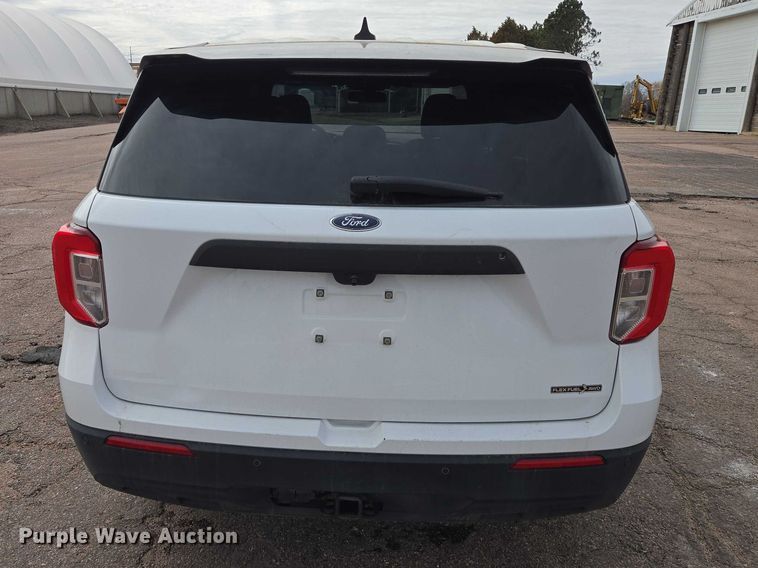 image for item EV5719 2023 Ford Explorer Police Interceptor SUV