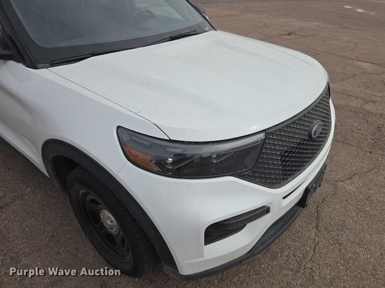 image for item EV5719 2023 Ford Explorer Police Interceptor SUV