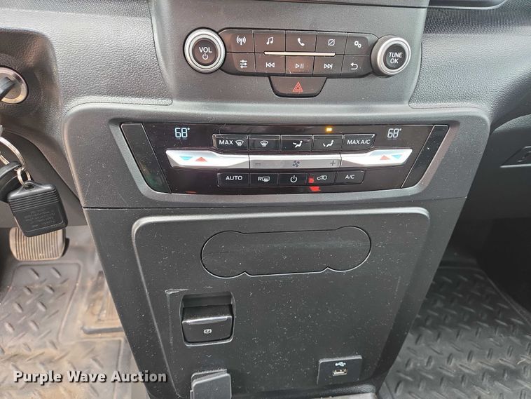 image for item EV5719 2023 Ford Explorer Police Interceptor SUV