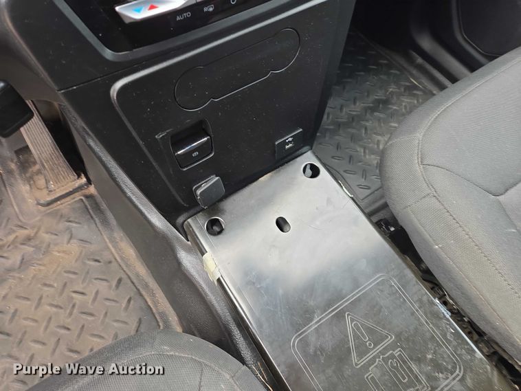 image for item EV5719 2023 Ford Explorer Police Interceptor SUV