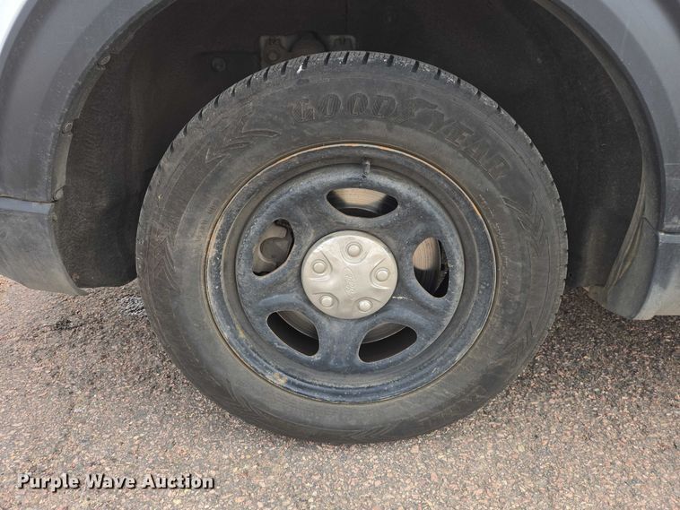 image for item EV5719 2023 Ford Explorer Police Interceptor SUV