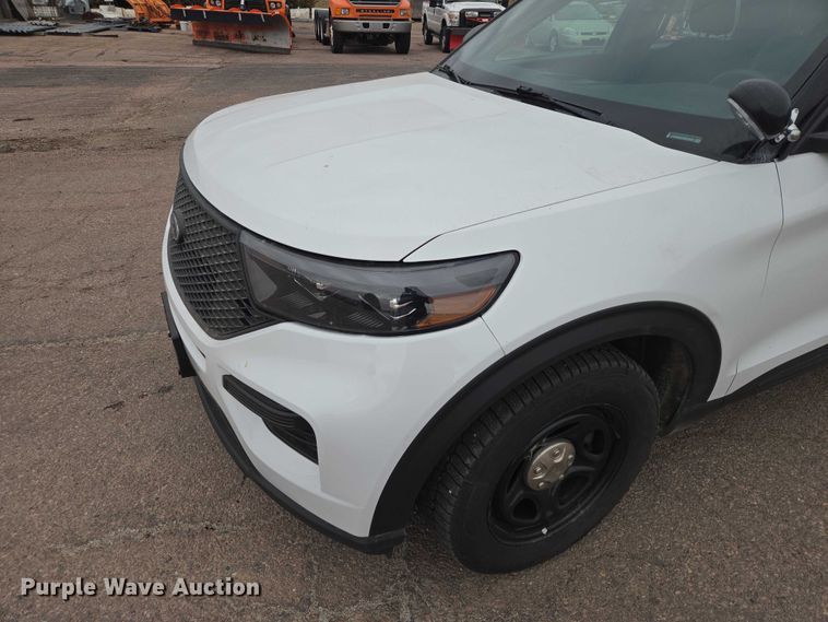 image for item EV5722 2021 Ford Explorer Police Interceptor SUV