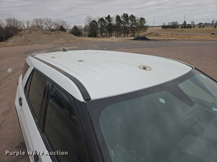 image for item EV5722 2021 Ford Explorer Police Interceptor SUV