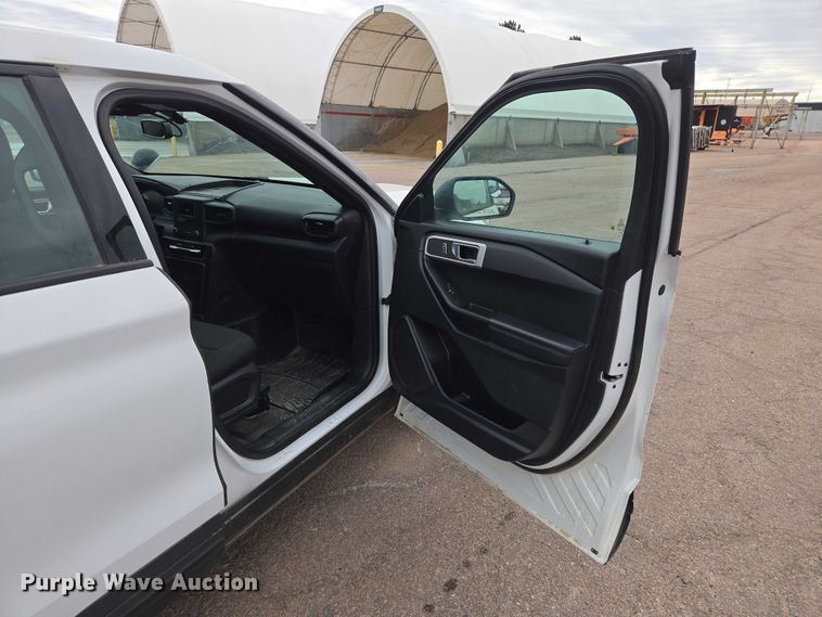 image for item EV5722 2021 Ford Explorer Police Interceptor SUV