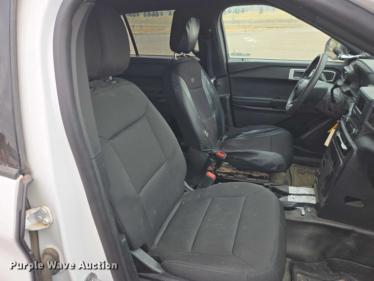 image for item EV5722 2021 Ford Explorer Police Interceptor SUV