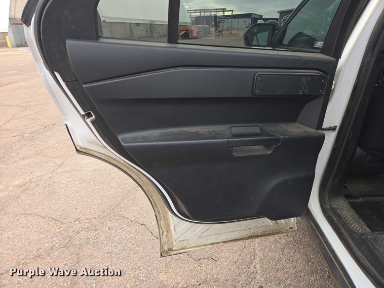image for item EV5722 2021 Ford Explorer Police Interceptor SUV
