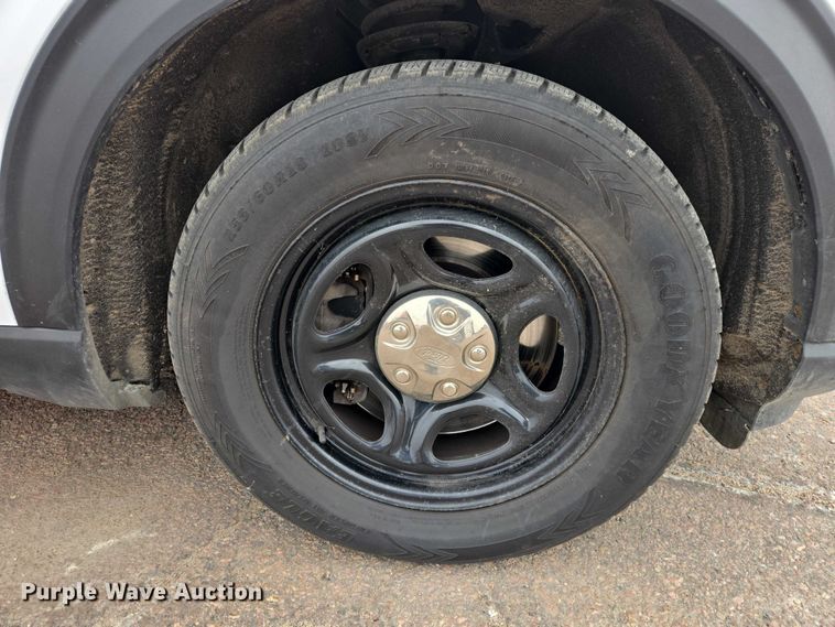 image for item EV5722 2021 Ford Explorer Police Interceptor SUV
