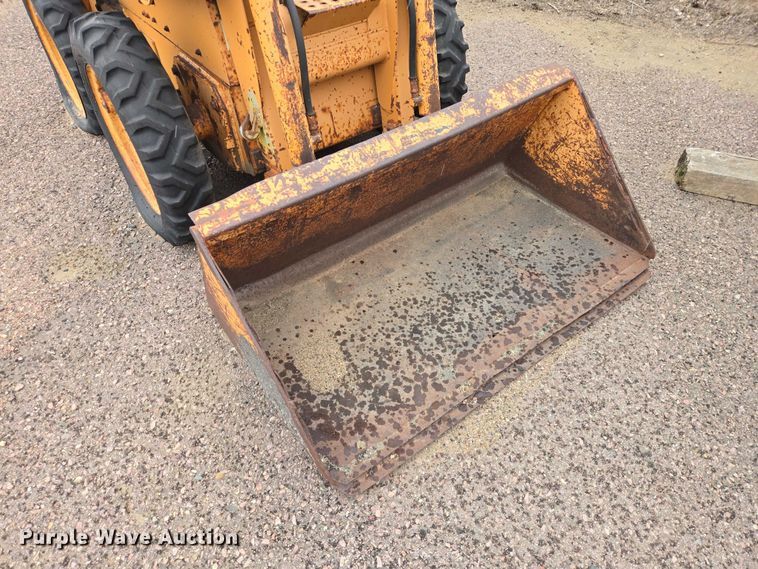 image for item EV5752 1987 Case 1818 skid steer loader